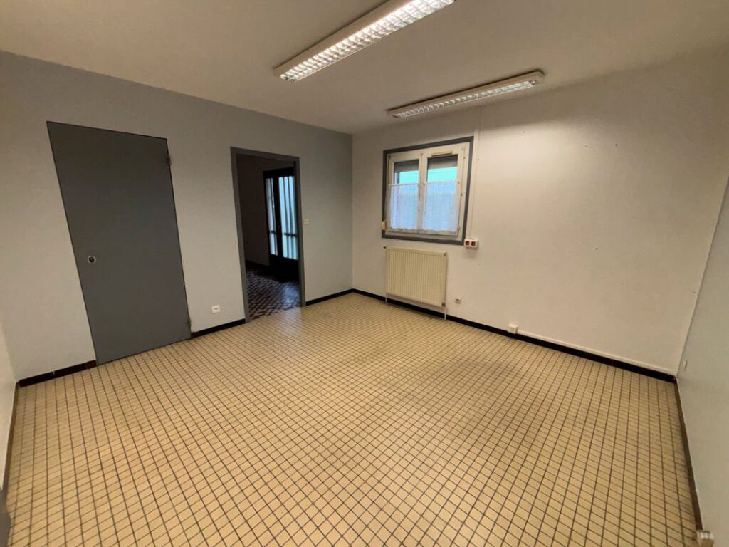 Ensemble de bureaux à Bertincourt