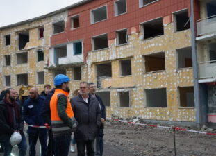 Visite du chantier de démolition de la résidence Puvis de Chavannes à Arras