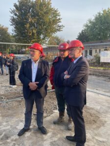 Visite officielle du chantier de démolition de la résidence Les Acacias à Arras