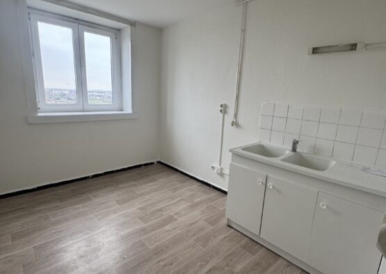 Appartement 2 pièces à Saint Nicolas
