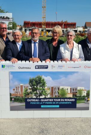 Outreau, pose de la première pierre de 29 logements du nouveau quartier Tour du renard