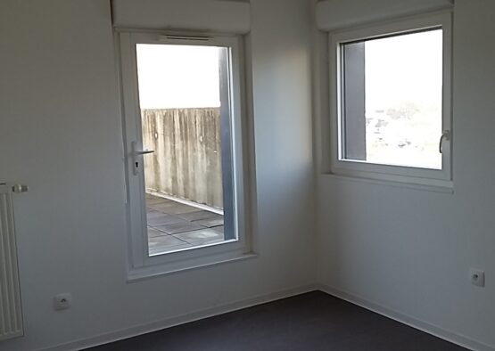 Appartement 5 pièces à Saint Nicolas Lez Arras