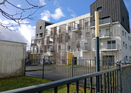 Appartement 5 pièces à Saint Nicolas Lez Arras