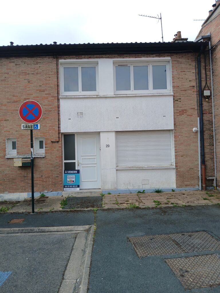 Maison familiale avec jardin à vendre sur Blendecques