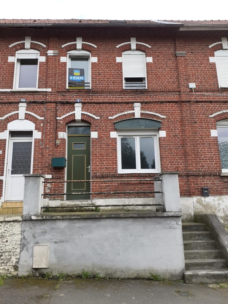 Maison familiale avec jardin à Saint Pol sur Ternoise